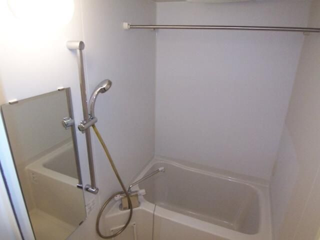 メインステージ浅草橋駅前の浴室