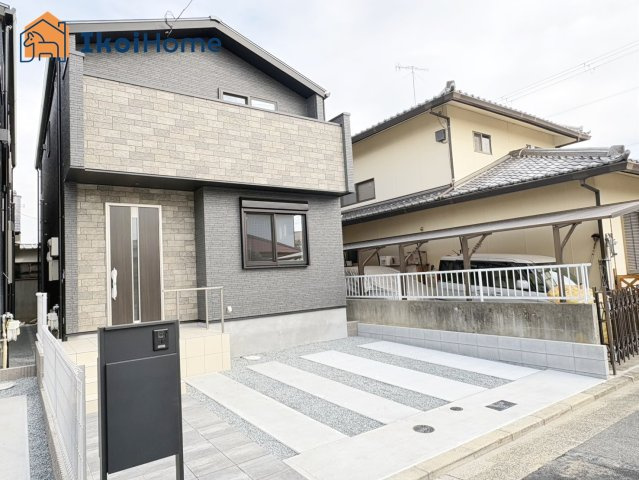 神戸市西区福吉台２丁目　2号棟　新築戸建の駐車場|【ホームページに現地動画掲載中】●年中無休：当日予約可●最寄りバス停徒歩8分！小・中学校徒歩32分。