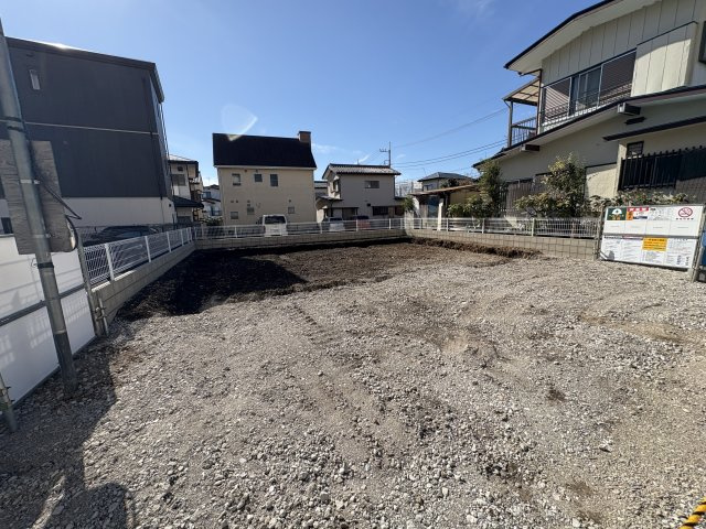【LiveleGarden】宇都宮市緑 限定１邸の外観|○只今建築中○
住宅性能評価ダブル取得予定。国が定めた第三者機関が評価。評価された図面通りに施工されているか、建設までに計4回チェックが行われます。
※2025年11月撮影
