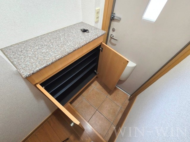 ベル ソレイユの玄関