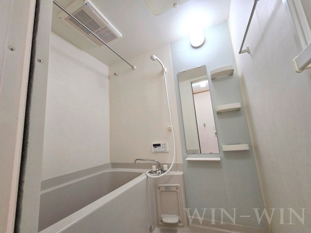 ベル ソレイユの浴室