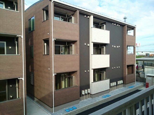 ラフレシールＢの外観