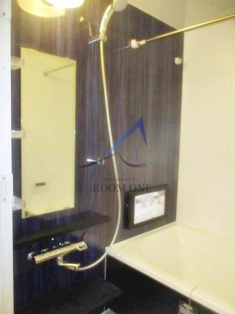 ミューズ高島平の浴室|お風呂です。