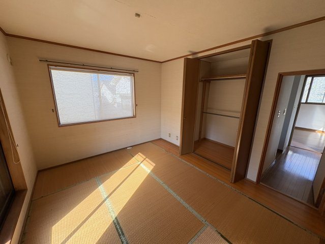 安芸郡府中町山田1の和室