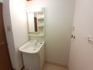 【洗面所】 | ベルソー　Ｂ | コンパクトで使いやすい洗面所