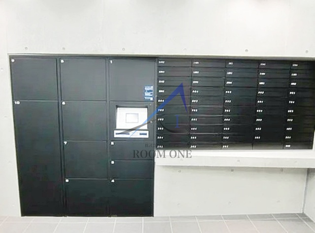 ＺＯＯＭ渋谷富ヶ谷のその他共用部分|宅配ボックスと集合ポストです。