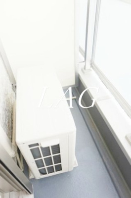 【バルコニー】 | リブリ・コリーヌ | バルコニーです。