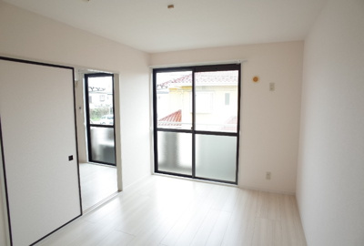 【バルコニー】 | サンルートエルミカ