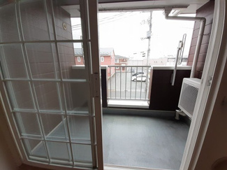 【バルコニー】 | ベルソー　Ａ | バルコニーがあります