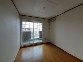 【居間・リビング】 | ベルソー　Ａ | おしゃれな居間です