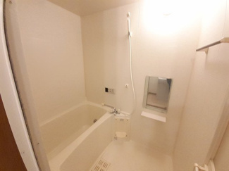 【浴室】 | ベルソー　Ａ | コンパクトで使いやすいお風呂です