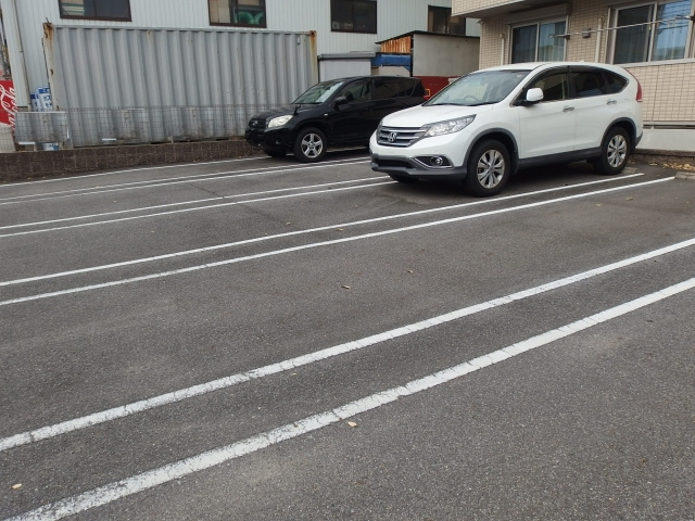 リバーパーク桜の駐車場