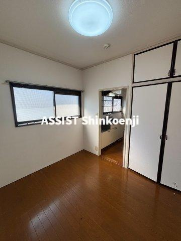 ルネ富士見の洋室