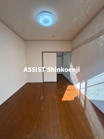 ルネ富士見の居間・リビング