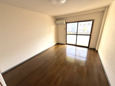 【寝室】 | エグランティーヌ