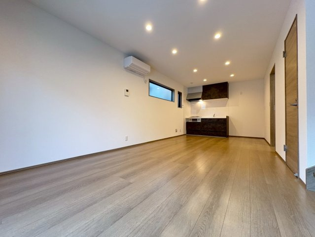 【居間・リビング】