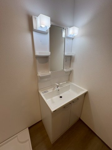 【独立洗面台】