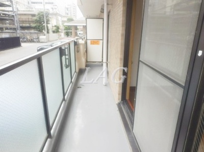 【バルコニー】 | ロイヤルヒルズ高砂 | バルコニーです。