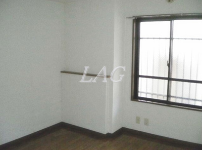 【寝室】 | ロイヤルヒルズ高砂 | 寝室です。