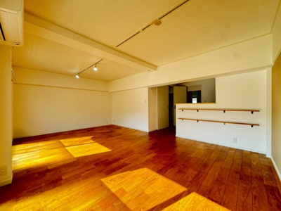 【居間・リビング】 | ハイツ三ツ池台