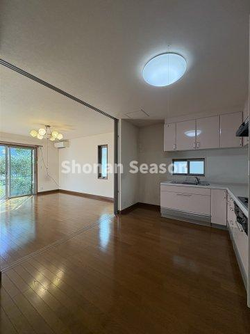 【内装】 | 「3口コンロ」で効率よく同時調理可能☆