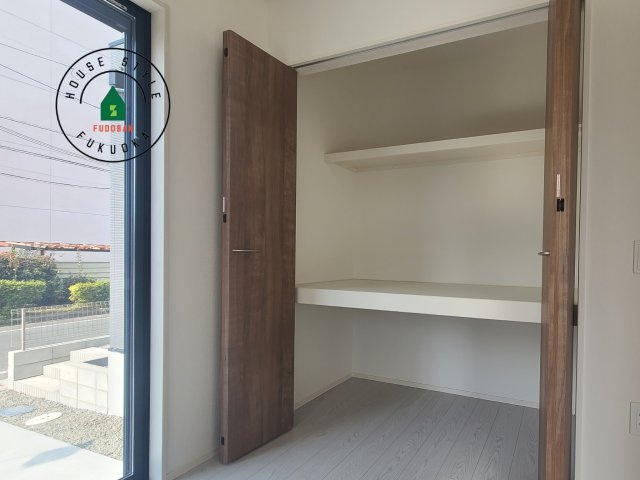 福岡市東区大岳2丁目第1-2棟（2号棟）の内観：施工例|大きなスペースがあり、収納には困りません。