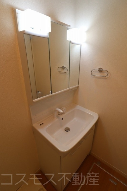 リュミエール　Aの洗面所|別のお部屋の同仕様写真です。