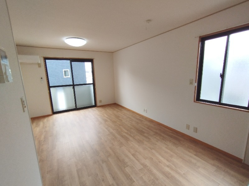 セジュール薮田の洋室