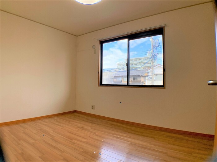 セジュール薮田の洋室