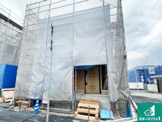 伊丹市鈴原町　第2期　新築一戸建ての外観|周辺は落ち着いた街並みの住宅地！子育てがしやすい住環境です！まだ未完成ですが、現地でしかわからない事もございます。是非一度ご覧ください。