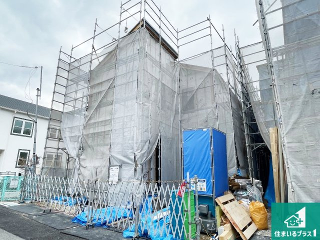 伊丹市鈴原町　第2期　新築一戸建ての外観|周辺は落ち着いた街並みの住宅地！子育てがしやすい住環境です！まだ未完成ですが、現地でしかわからない事もございます。是非一度ご覧ください。