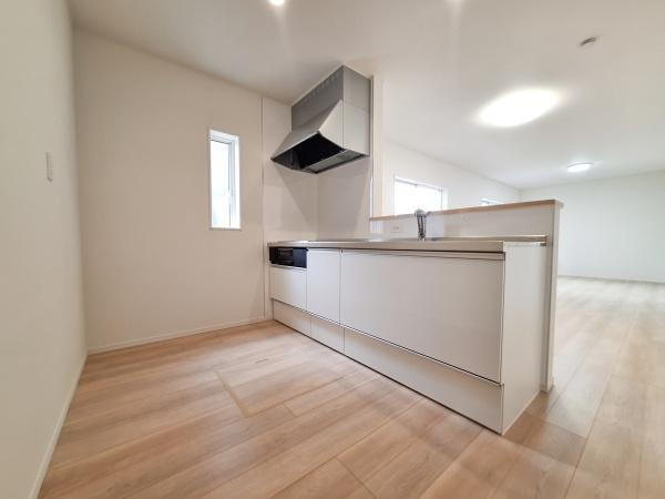 畑中第1-1号棟の前面道路含む現地写真|前面道路含む現地(2025年11月撮影)