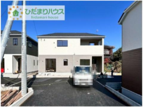 【外観】 | 結城市結城第43　新築戸建　6号棟 | 周辺は緑も多く、スーパーやドラックストアも近い為、住環境良好です♪