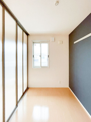 【洋室】 | メゾン ベローム