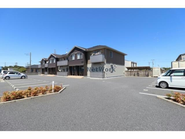 ル・ヴァンの駐車場|駐車場