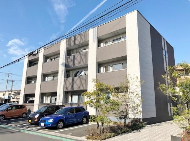 サン　フライトの外観