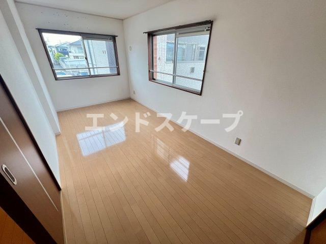 グランIIの洋室|高崎、前橋、伊勢崎エリアのお部屋探しはエンドスケープまで！お客様の理想お聞かせ下さい♪