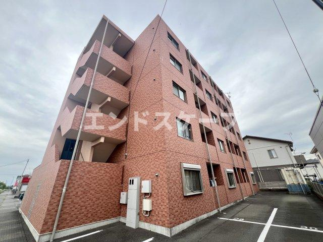 グランIIの外観|高崎、前橋、伊勢崎エリアのお部屋探しはエンドスケープまで！お客様の理想お聞かせ下さい♪