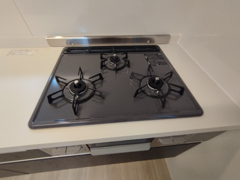 Ｄ－ａｖａｎｃｅ六名のキッチン