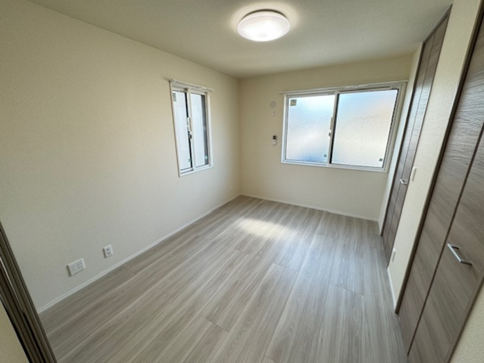 Ｄ－ａｖａｎｃｅ六名の居間・リビング