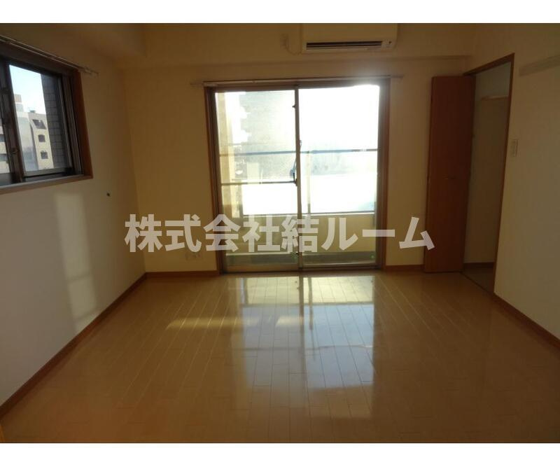 板橋区小豆沢２丁目の賃貸マンションの居間・リビング|別部屋参考写真