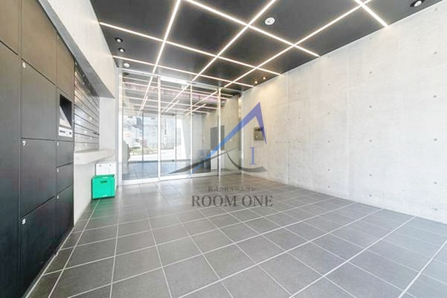 ZOOM渋谷富ヶ谷のエントランス|エントランスです。