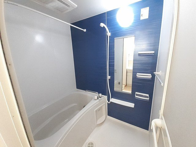 ルピナスの浴室