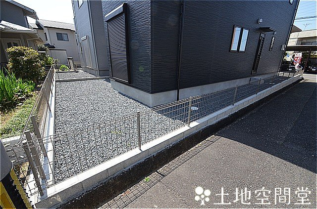 北九州市八幡西区中の原3丁目3期1号棟の庭