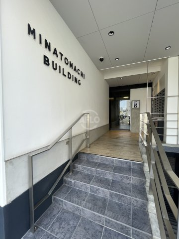 湊町ビルのエントランス|湊町ビル　エントランス