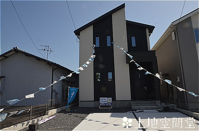 北九州市八幡西区町上津役西1丁目2期1号棟の外観