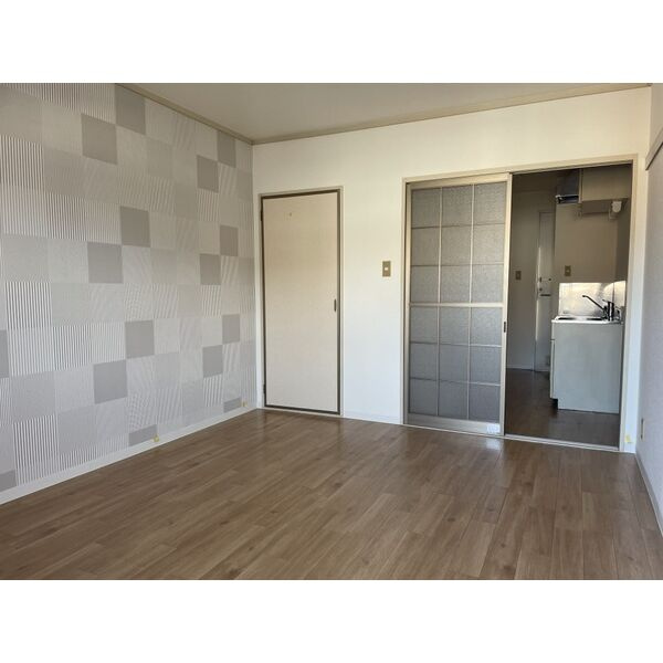 グレースハイツごとうの居間・リビング