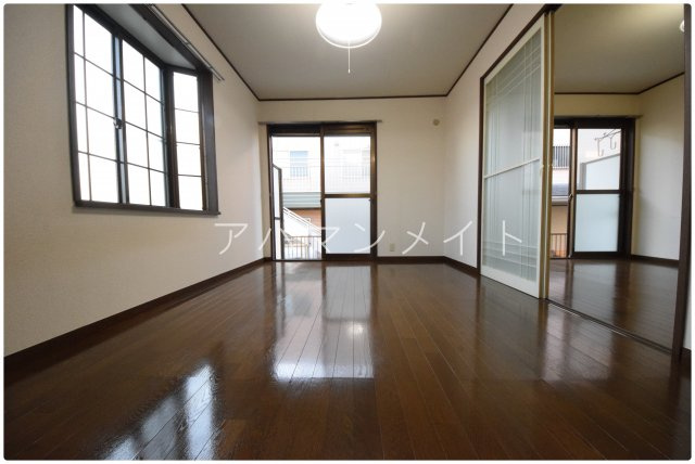 【寝室】 | 落ち着いた色調のお部屋です！