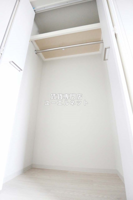 【収納】 | TOPAZ江坂 | クローゼット付きでお部屋もスッキリ♪