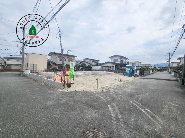 糟屋郡新宮町緑ヶ浜2丁目第2-2棟（1号棟）の前面道路含む現地写真|見学の時間などお気軽にお問い合わせ下さい。
